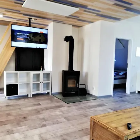 Apartman Pod Capy, *