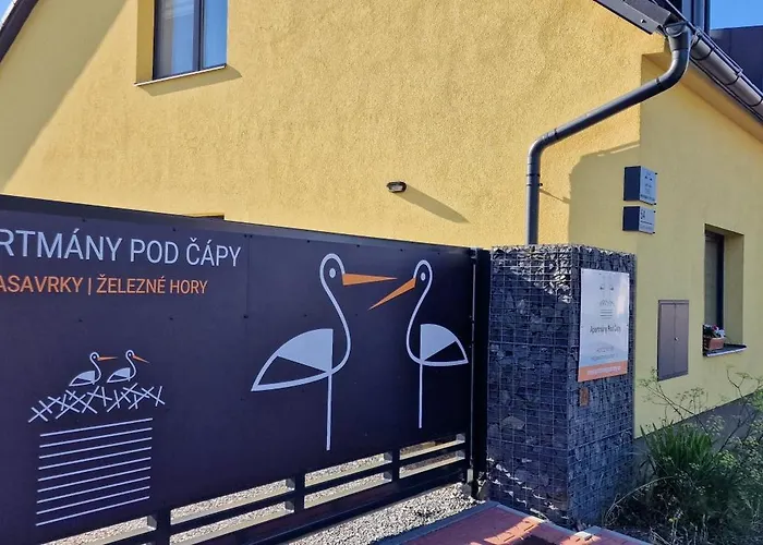Pod Capy, *